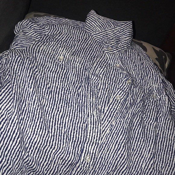 Shirt - Picture 1 of 3